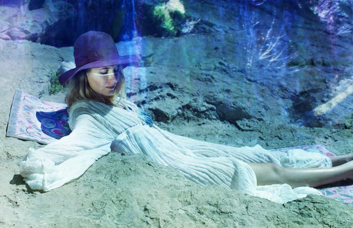 Yoga on a magic&nbsp;carpet