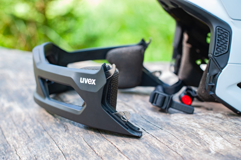 Kinnbügel uvex revolt MIPS